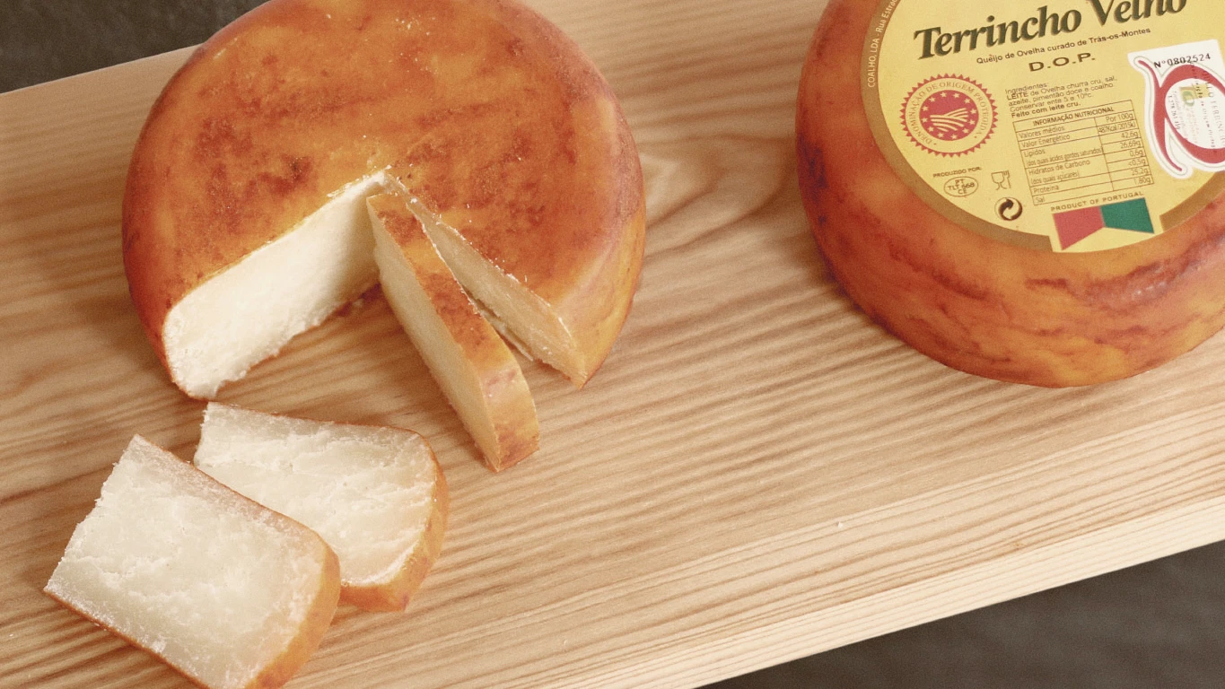 Queijo Terrincho, a cheese from Trás-os-Montes (Douro Superior), Portugal